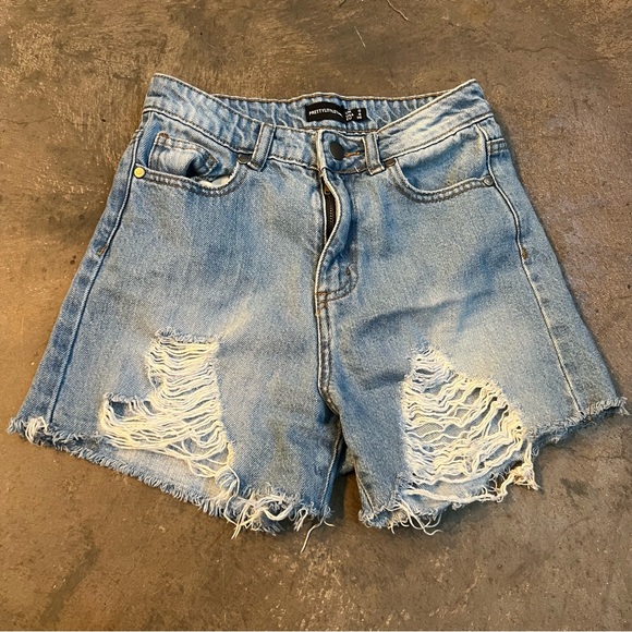 PLT High waisted denim jean shorts - Picture 2 of 5